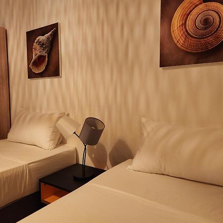 La Perla Holiday Apartments Pereybere Beach Екстер'єр фото