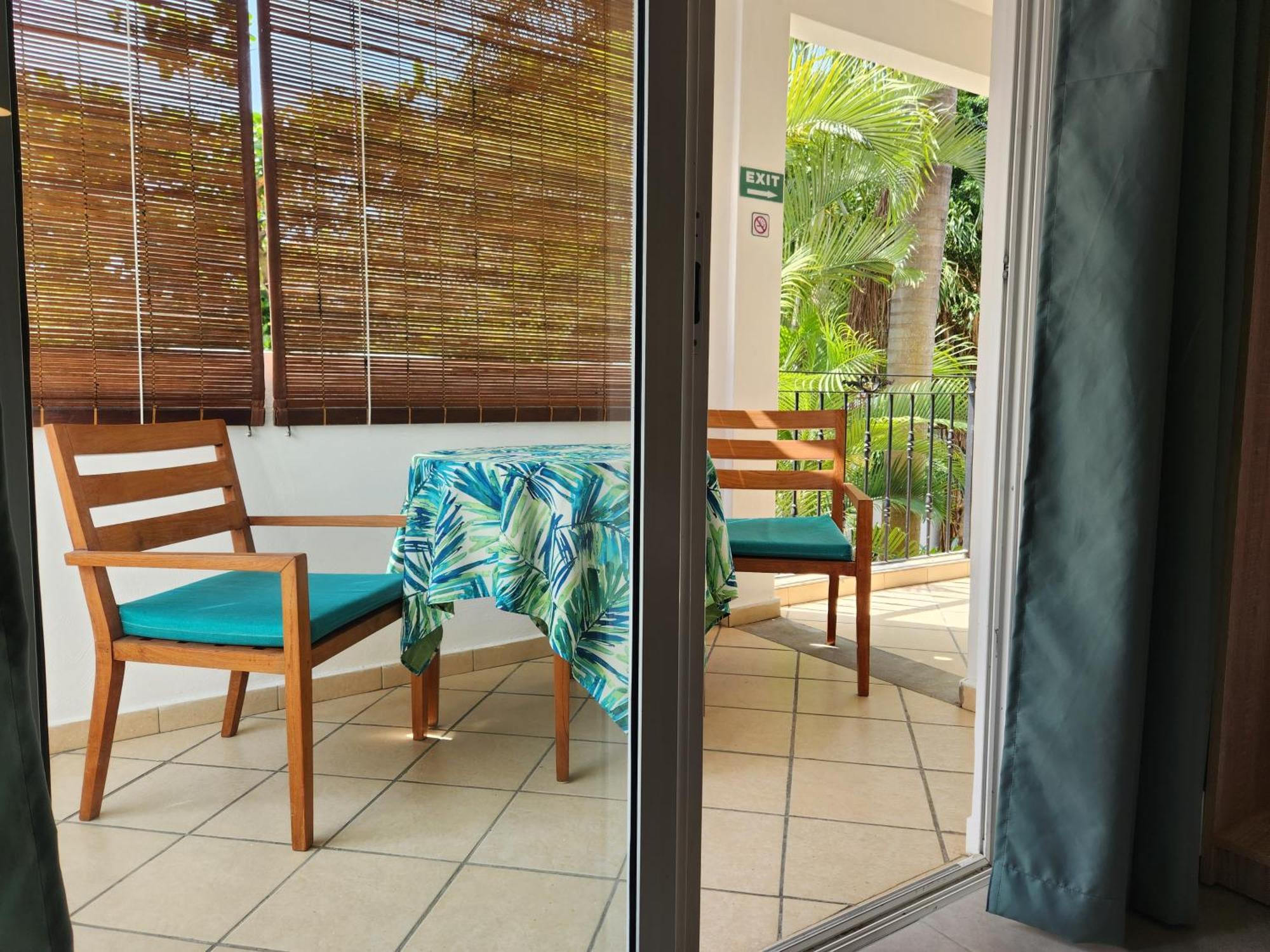 La Perla Holiday Apartments Pereybere Beach Екстер'єр фото