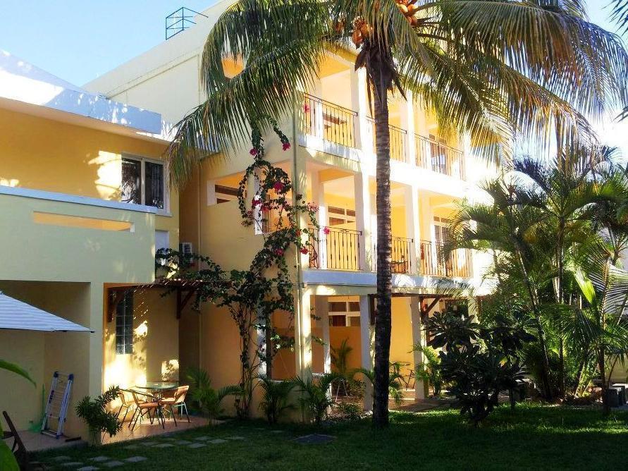 La Perla Holiday Apartments Pereybere Beach Екстер'єр фото