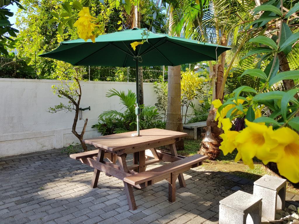 La Perla Holiday Apartments Pereybere Beach Екстер'єр фото