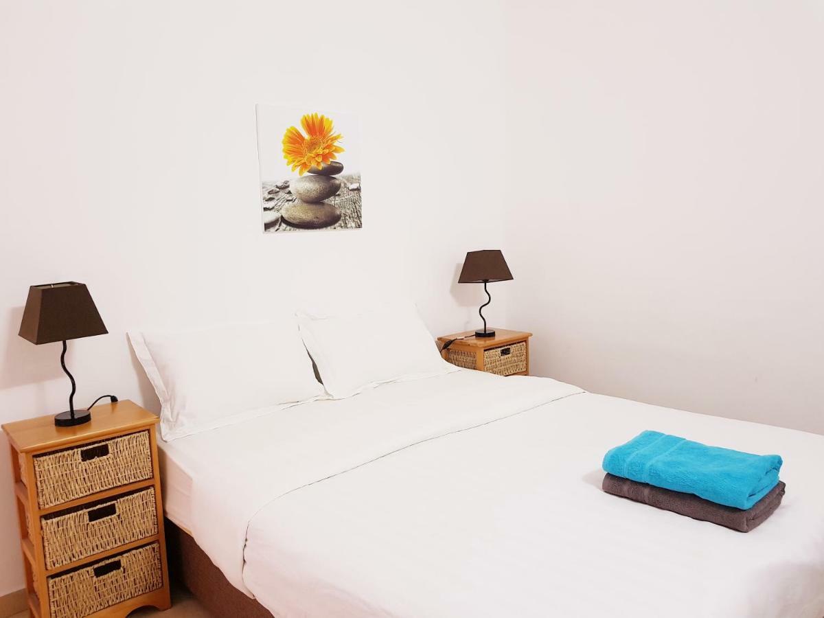 La Perla Holiday Apartments Pereybere Beach Екстер'єр фото